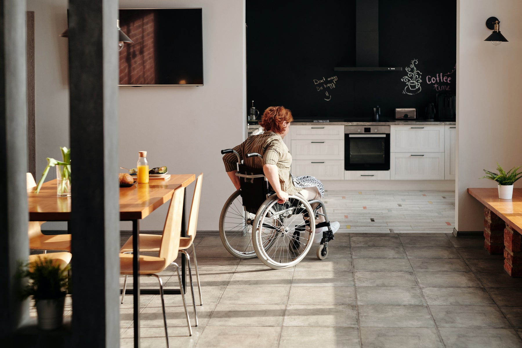 Things to Consider when Purchasing a Wheelchair - Harmony Home Medical Supply