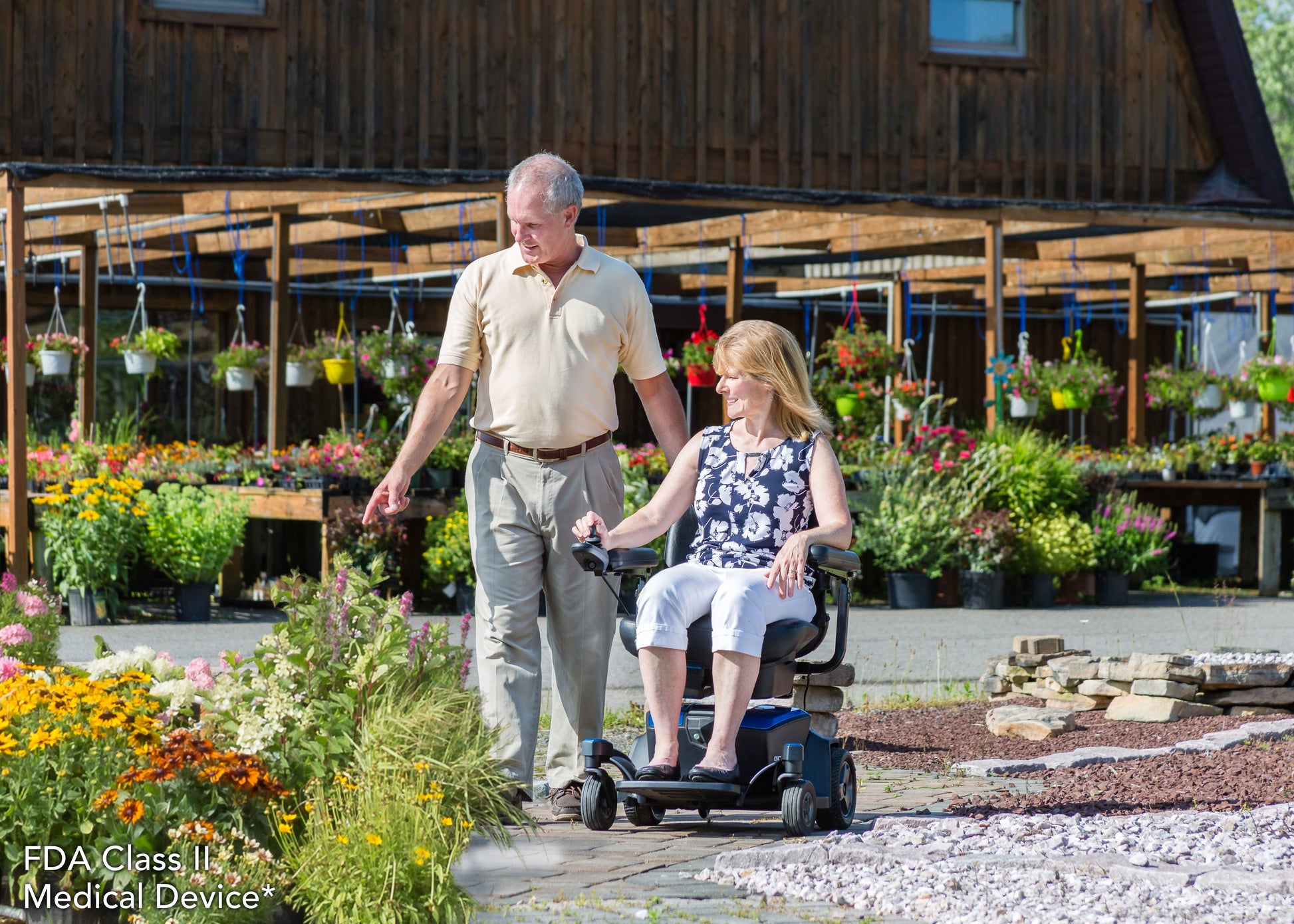 1ca-src:/s/files/1/0404/4315/0497/products/gochair-garden.jpg