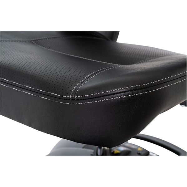 1ca-src:/s/files/1/0404/4315/0497/products/pridego-goultrax3-wheelscooterseatstitchingview_1024x1024_e7ff5d8f-df0f-494e-9b49-5136539a4ef9.jpg