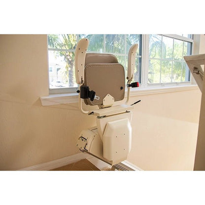 SL600 Pinnacle Premium Straight StairliftsStairlift