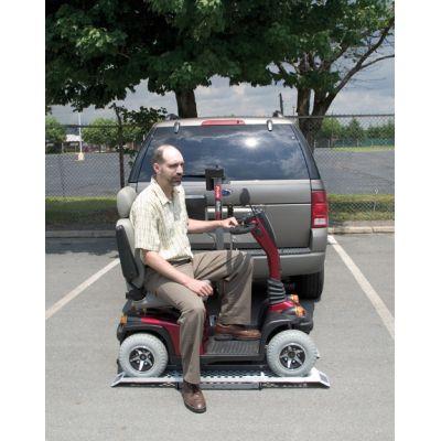 Outlander XL outside power vehicle lift - paragon - harmony home medical