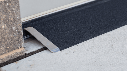 TRANSITIONS® Angled Entry Plate