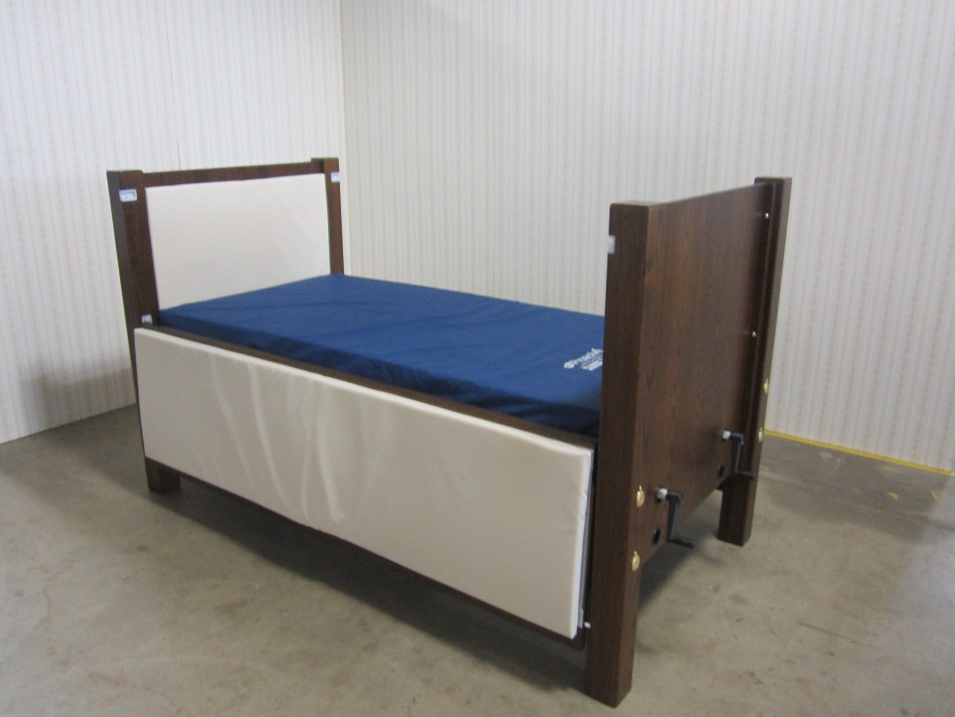 Dream Series Twin Size Bed with Fixed Height and Manual Adjustable Head and FootHigh Side